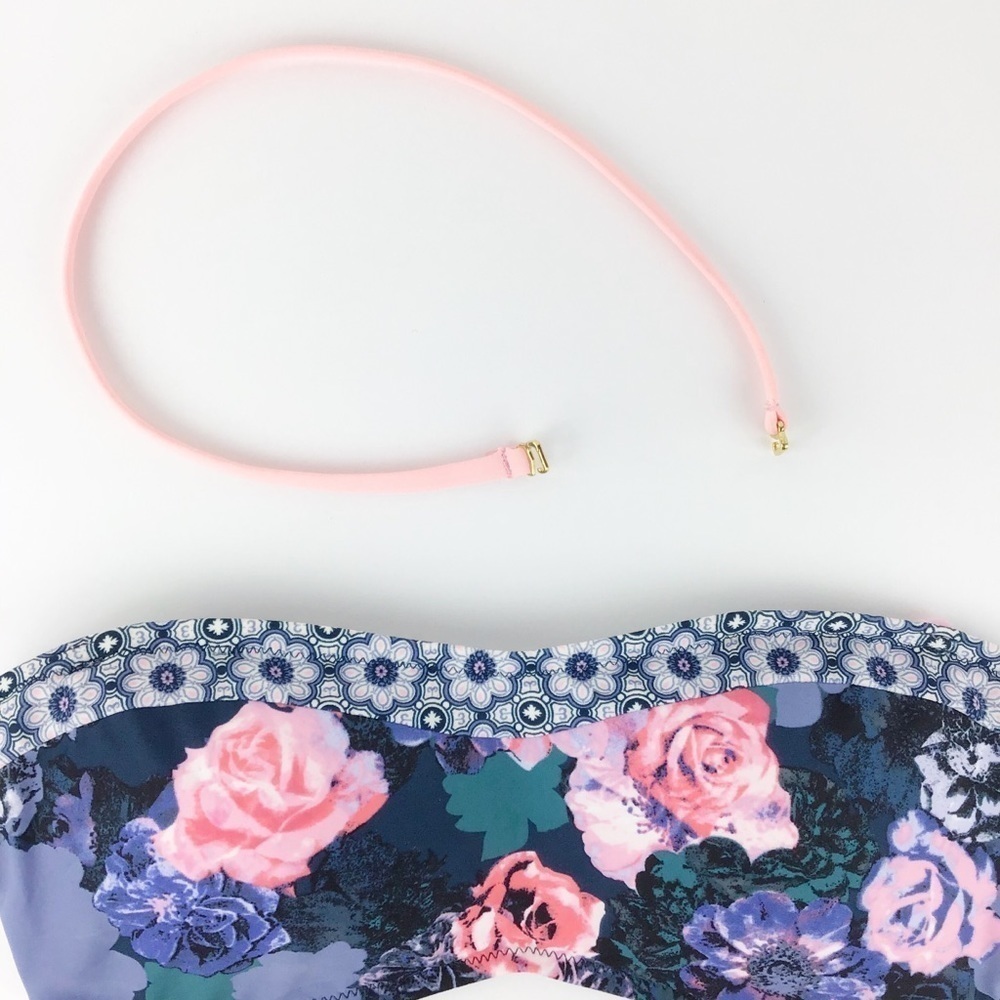 Wonderly Raining Roses Bandeau Bikini Top | S - Picture 4 of 8